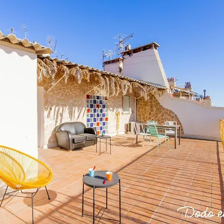 Apartment Likeable And Large Studio With Ac - Dodo Et Tartine *